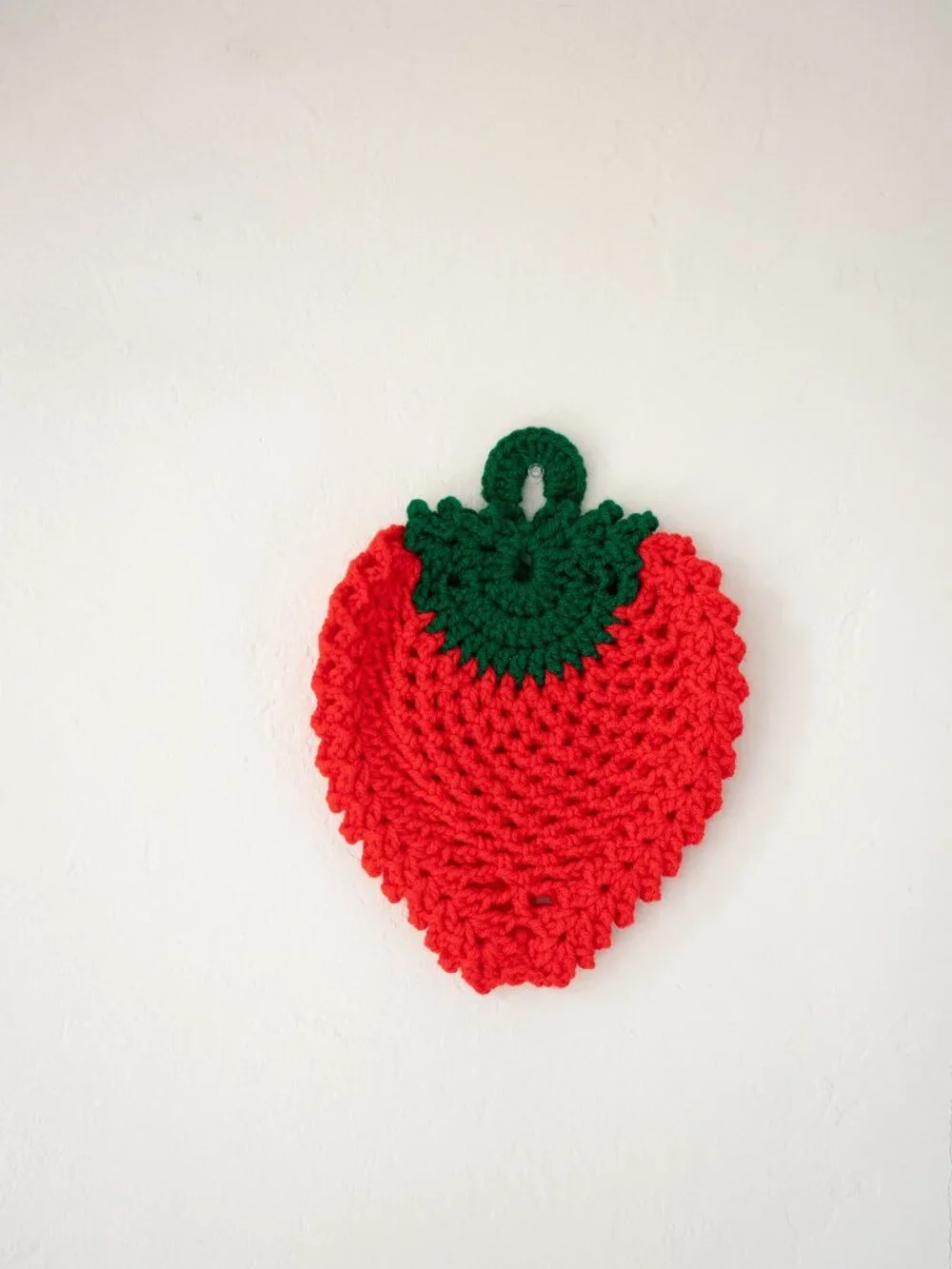 Vintage Handmade Crochet Strawberry Potholder Red Green